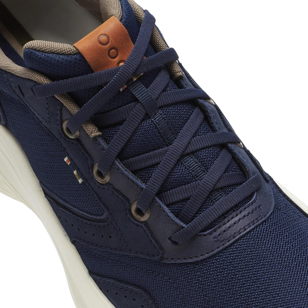 Guide Metro Leather Sneaker
