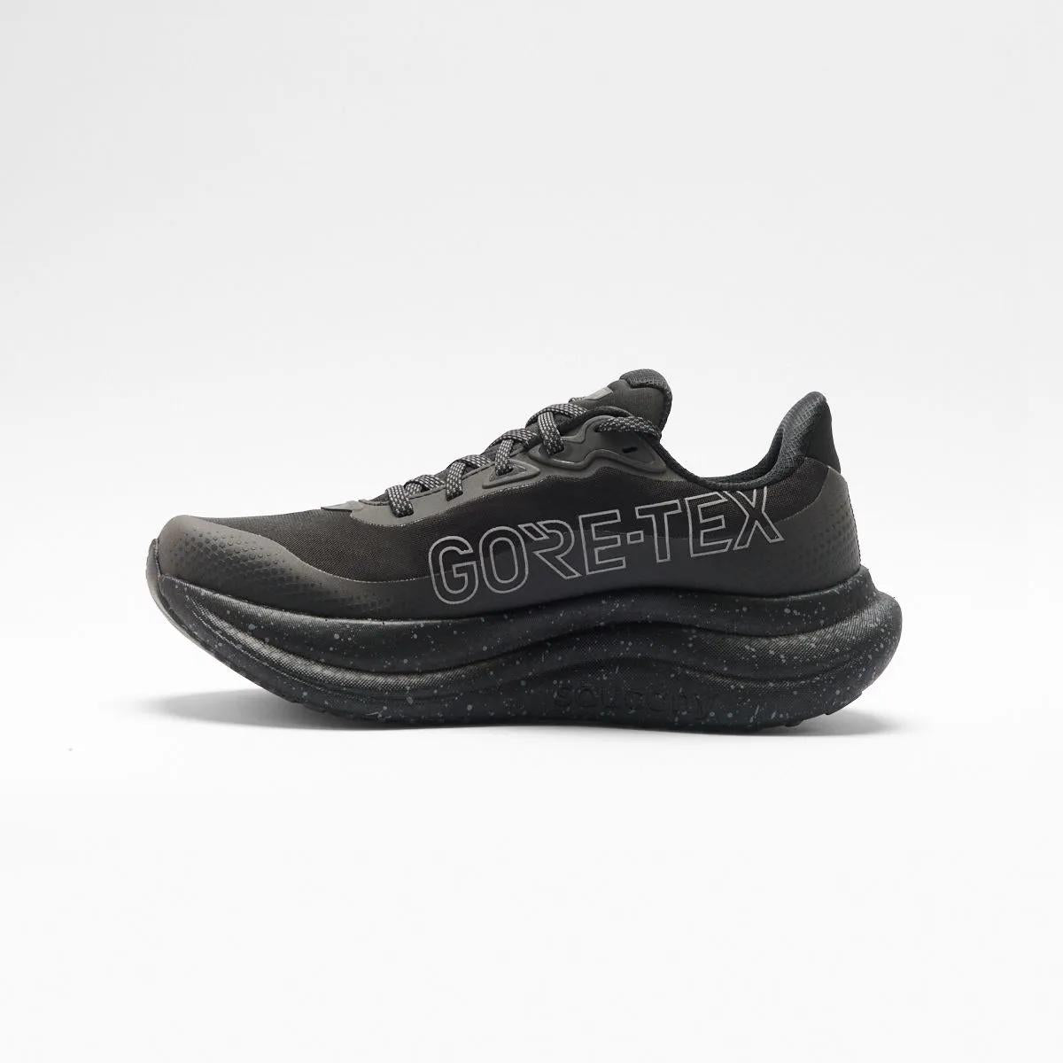 Triumph 23 GTX - Neutral Cushioning